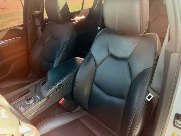 2000 Cadillac CTS-v image