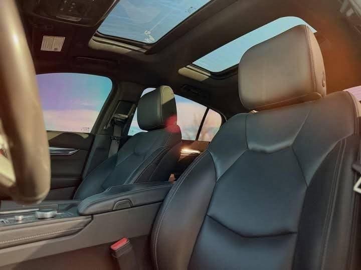 2000 Cadillac CTS-v image